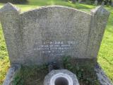 image of grave number 663911